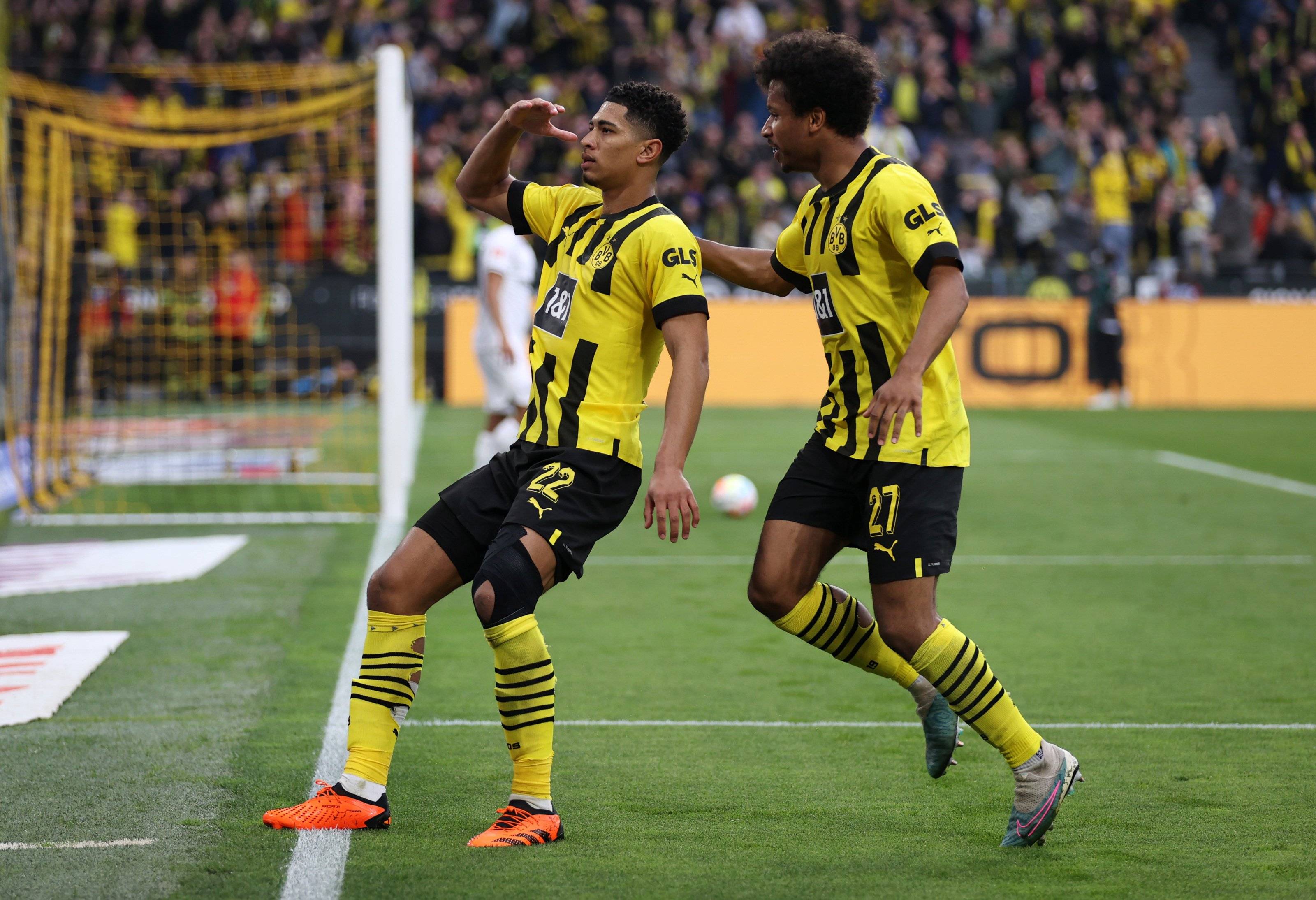 九游下载中心-Karsa迎来十二赛季出色发挥，西班牙队观众热烈欢呼！